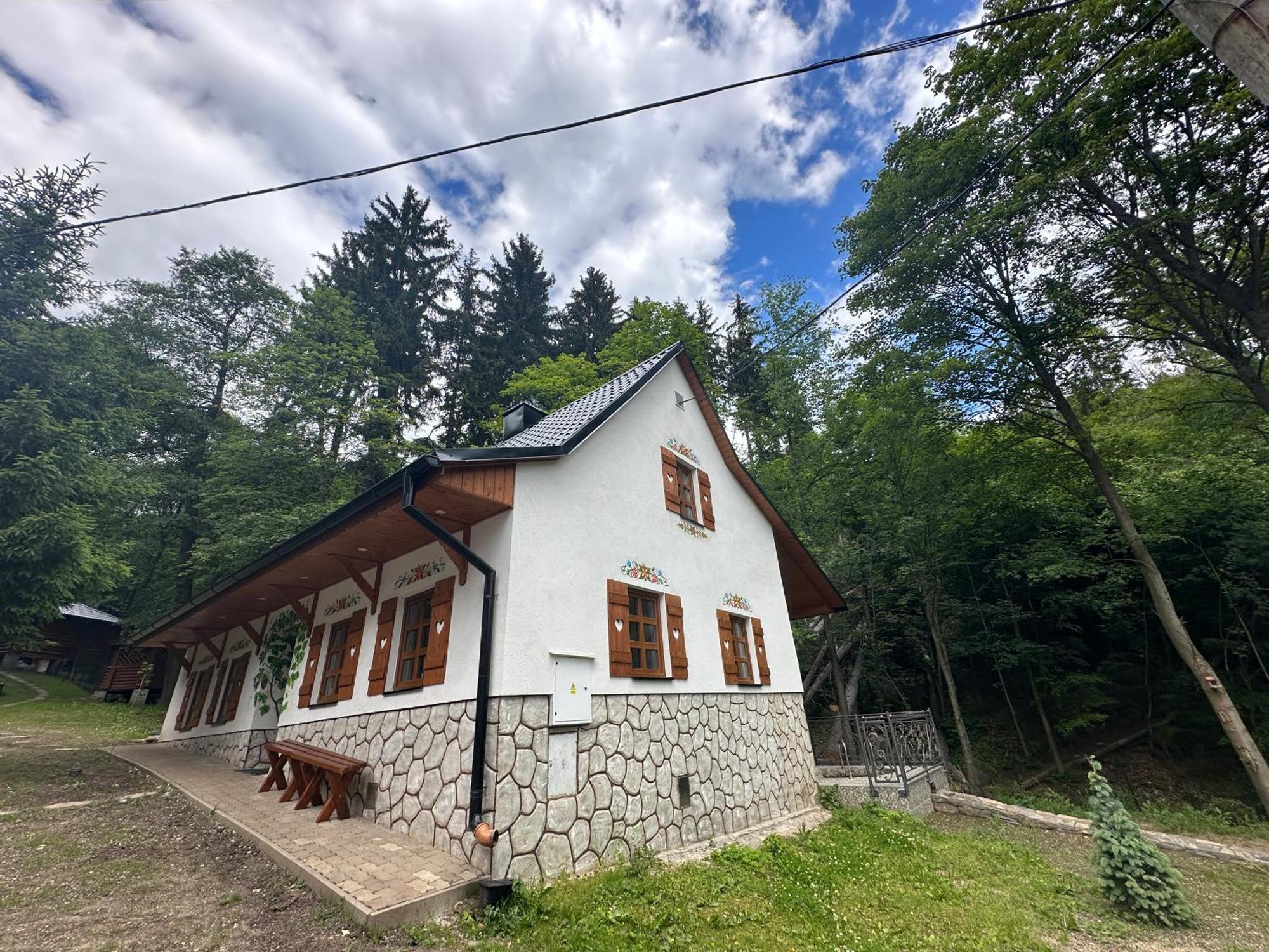 Chata Pohadka- "Lesni Udoli" Perštejn Extérieur photo